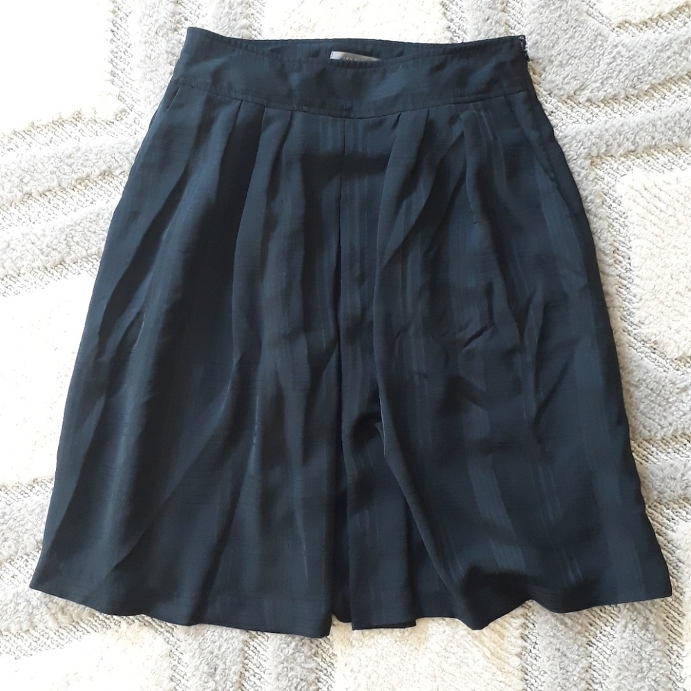 ANN TAYLOR Black Midi Skirt Fully Lined - Picture 2 of 8